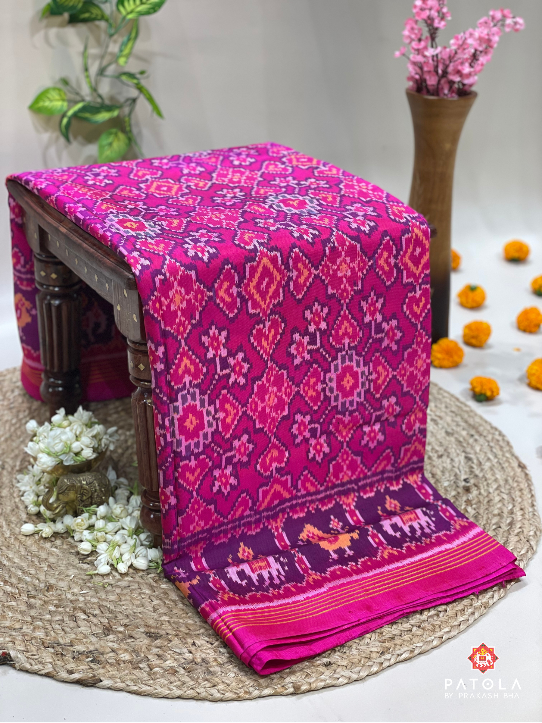Manekchowk Panchada Mix Designer Semi Double  Ikat Patola Saree